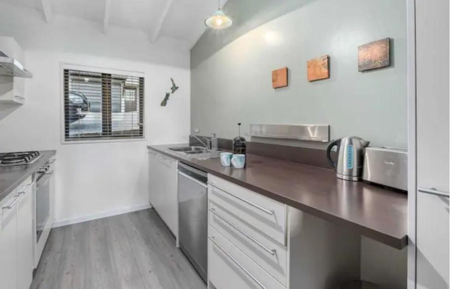 Fantastic Views, Close To Town 2 Bedroom Apartment Queenstown Exterior foto