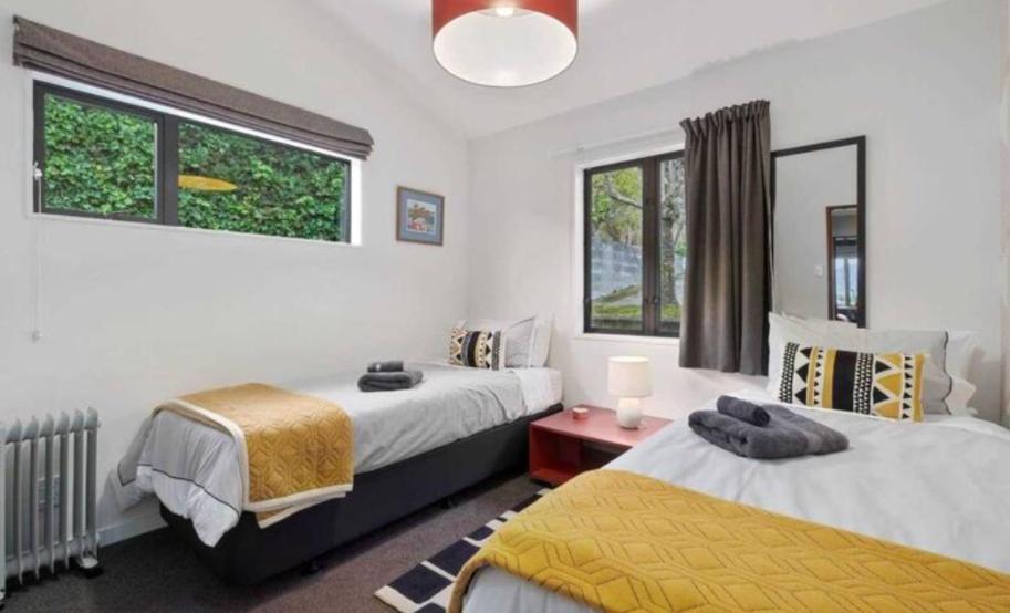 Fantastic Views, Close To Town 2 Bedroom Apartment Queenstown Exterior foto